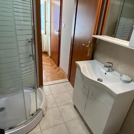 By The Sea - 23996 Гостевой дом 3*