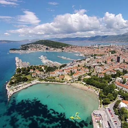 Гостевой дом By The Sea - 23996 Сплит